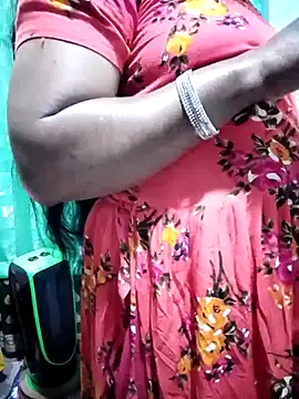 Snapshot of Mistompa24 chatting on December 2025 05:59:01 AM Mistompa24 online show from December 2025 05:59:01 AM