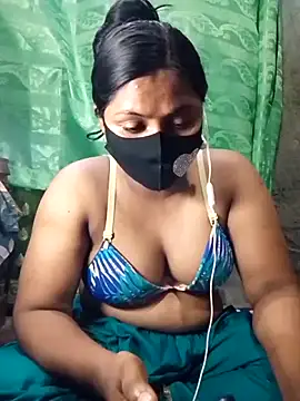 Mistompa24 online show from April 2026 05:10:02 AM