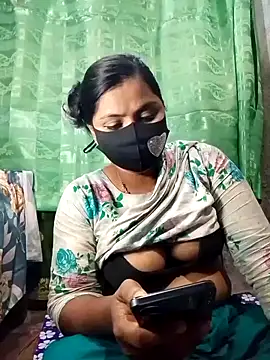 Mistompa24 online show from April 2026 04:00:01 PM