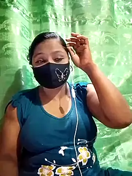 Mistompa24 online show from June 2026 04:53:01 PM