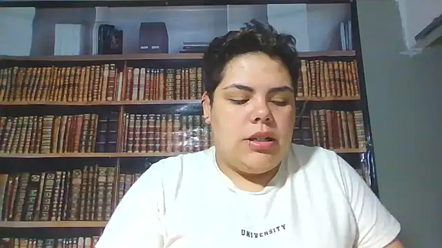 Hailey Curvy online show from January 2026 09:33:01 AM