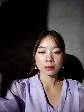 Snapshot of milo123-xx chatting on November 2025 12:00:02 AM milo123-xx online show from November 2025 12:00:02 AM