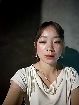 Snapshot of milo123-xx chatting on November 2025 12:42:01 AM milo123-xx online show from November 2025 12:42:01 AM