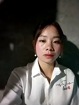 Snapshot of milo123-xx chatting on November 2025 01:17:01 AM milo123-xx online show from November 2025 01:17:01 AM