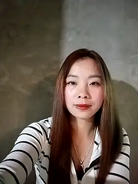 Snapshot of milo123-xx chatting on November 2025 08:28:01 AM milo123-xx online show from November 2025 08:28:01 AM