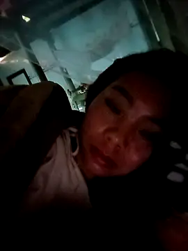 Snapshot of milo123-xx chatting on December 2025 03:11:02 AM milo123-xx online show from December 2025 03:11:02 AM