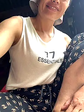 Snapshot of rosa-1200 chatting on September 2025 03:01:01 AM rosa-1200 online show from September 2025 03:01:01 AM