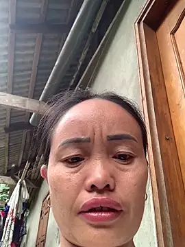 Snapshot of rosa-1200 chatting on October 2025 01:46:01 AM rosa-1200 online show from October 2025 01:46:01 AM