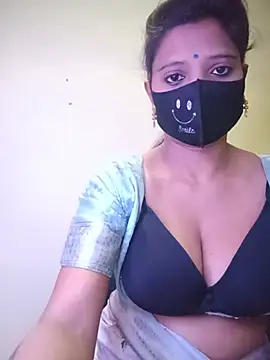 Snapshot of Mohini_Josh069 chatting on July 2026 11:10:01 PM Mohini Josh069 online show from July 2026 11:10:01 PM