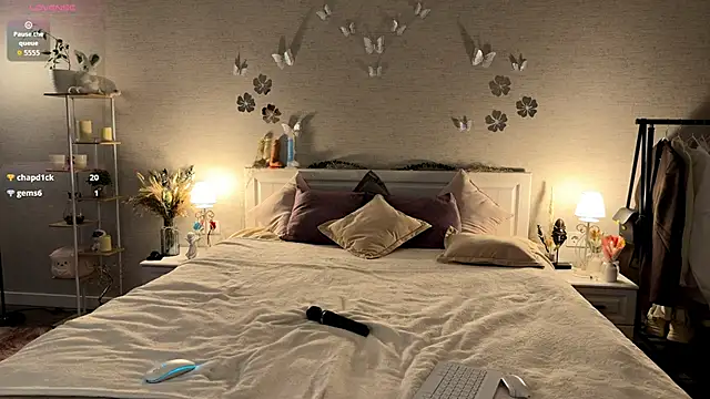 BrightAnnie online show from May 2026 02:14:01 PM