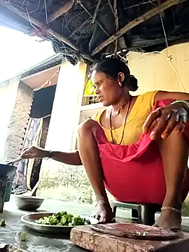 Snapshot of cute_diya_12 chatting on September 2025 04:03:02 AM cute diya 12 online show from September 2025 04:03:02 AM