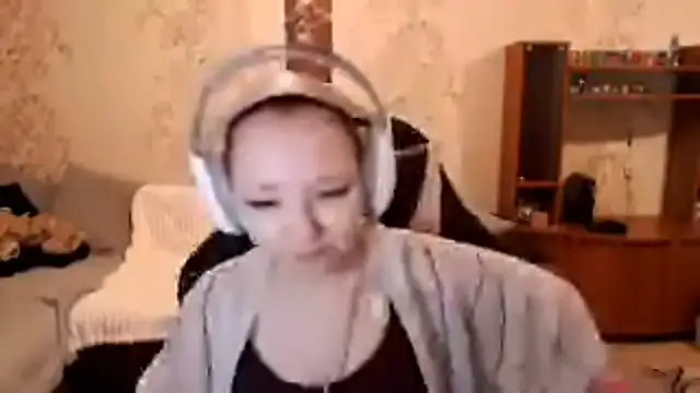 PansyBorriello online show from September 2025 03:24:01 PM