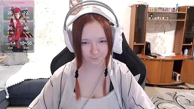 PansyBorriello online show from October 2025 04:13:01 PM