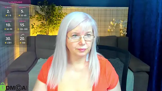 Hella Fabel online show from May 2026 01:34:02 AM