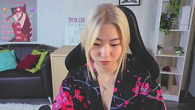 Aisi 18 online show from February 2026 12:26:01 AM