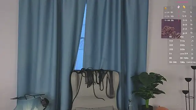 Snapshot of laracroftmansion chatting on September 2025 02:32:01 PM laracroftmansion online show from September 2025 02:32:01 PM