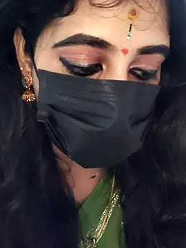 Snapshot of Meera_nila24 chatting on September 2025 07:08:01 AM Meera nila24 online show from September 2025 07:08:01 AM