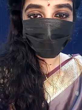 Snapshot of Meera_nila24 chatting on September 2025 07:30:02 AM Meera nila24 online show from September 2025 07:30:02 AM