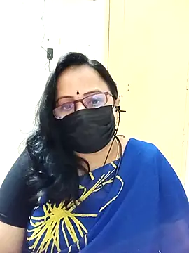 Snapshot of Ananya_flower chatting on September 2025 06:13:02 PM Ananya flower online show from September 2025 06:13:02 PM