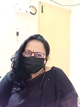 Snapshot of Ananya_flower chatting on October 2025 06:06:01 PM Ananya flower online show from October 2025 06:06:01 PM