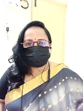 Snapshot of Ananya_flower chatting on October 2025 05:25:01 PM Ananya flower online show from October 2025 05:25:01 PM