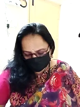 Snapshot of Ananya_flower chatting on November 2025 03:36:01 PM Ananya flower online show from November 2025 03:36:01 PM