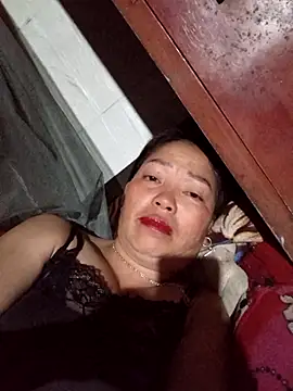 Snapshot of _Helala_ chatting on October 2025 05:47:02 PM Helala online show from October 2025 05:47:02 PM