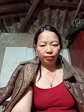 Snapshot of _Helala_ chatting on October 2025 11:31:02 PM Helala online show from October 2025 11:31:02 PM