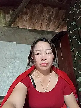 Snapshot of _Helala_ chatting on November 2025 03:40:02 AM Helala online show from November 2025 03:40:02 AM