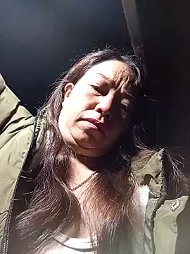 Snapshot of _Helala_ chatting on December 2025 11:36:02 PM Helala online show from December 2025 11:36:02 PM