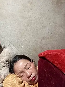 Snapshot of _Helala_ chatting on December 2025 04:13:01 PM Helala online show from December 2025 04:13:01 PM