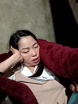  Helala  online show from January 2026 11:58:02 AM