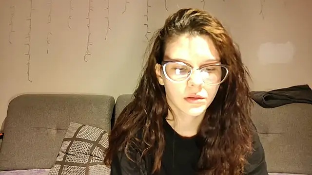 LaVostraDorothy online show from May 2026 07:41:01 PM