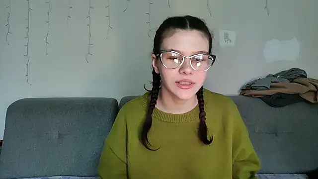 LaVostraDorothy online show from May 2026 01:27:02 PM