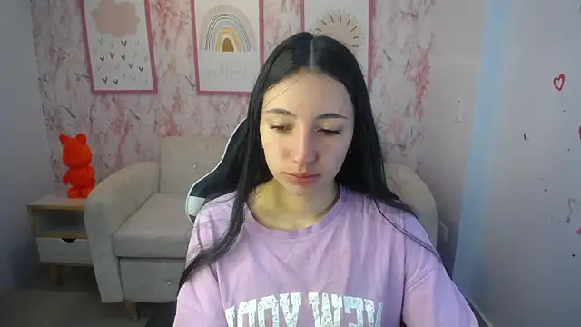 Snapshot of Kylie_ch1 chatting on September 2025 10:39:02 AM Kylie ch1 online show from September 2025 10:39:02 AM
