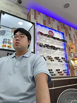 gayfucuxuc online show from September 2025 04:49:02 AM