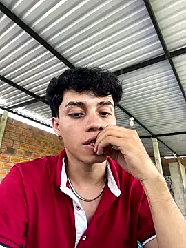 Snapshot of Dani_rivass chatting on September 2025 03:46:01 PM Dani rivass online show from September 2025 03:46:01 PM