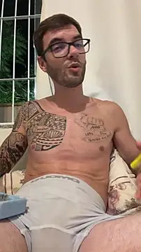 Snapshot of Leonsouzaof chatting on February 2026 03:35:01 AM Leonsouzaof online show from February 2026 03:35:01 AM