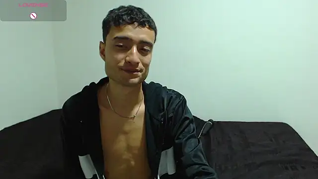 camiYwY online show from October 2025 06:12:01 AM