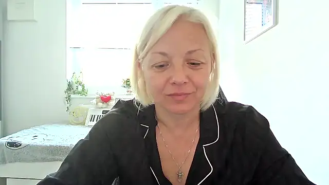 Snapshot of Linsy_Kim chatting on September 2025 07:14:02 AM Linsy Kim online show from September 2025 07:14:02 AM