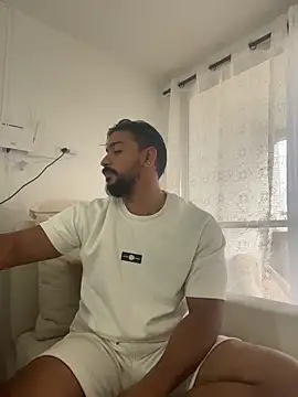 Lustunionn online show from September 2025 09:42:01 PM