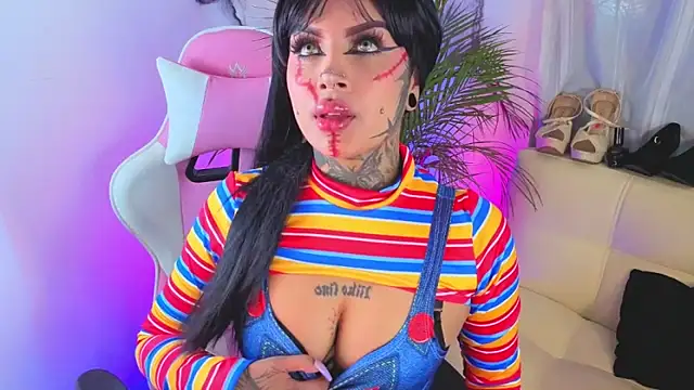 Snapshot of Adamsniki chatting on October 2025 11:17:01 PM Adamsniki online show from October 2025 11:17:01 PM