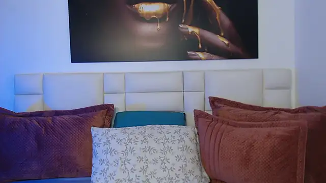 NicoletBlossom online show from January 2026 09:52:02 PM