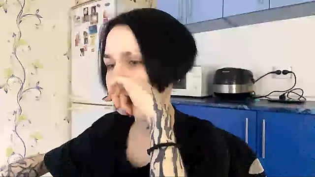 Snapshot of CandaceBlaze chatting on September 2025 08:25:01 PM CandaceBlaze online show from September 2025 08:25:01 PM