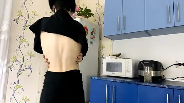 Snapshot of CandaceBlaze chatting on October 2025 09:14:01 PM CandaceBlaze online show from October 2025 09:14:01 PM