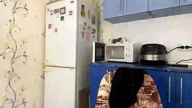 Snapshot of CandaceBlaze chatting on October 2025 08:18:01 PM CandaceBlaze online show from October 2025 08:18:01 PM