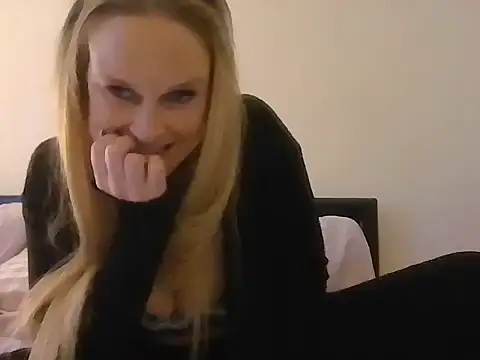 Snapshot of imyourgoodgirl69 chatting on September 2025 06:04:02 AM imyourgoodgirl69 online show from September 2025 06:04:02 AM