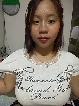 maianhcute online show from October 2025 02:13:02 PM