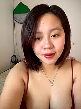 maianhcute online show from November 2025 01:49:01 AM