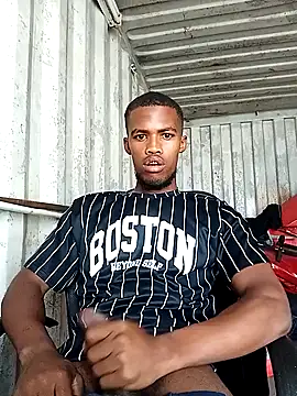 Snapshot of Basslanie chatting on December 2025 04:55:01 AM Basslanie online show from December 2025 04:55:01 AM